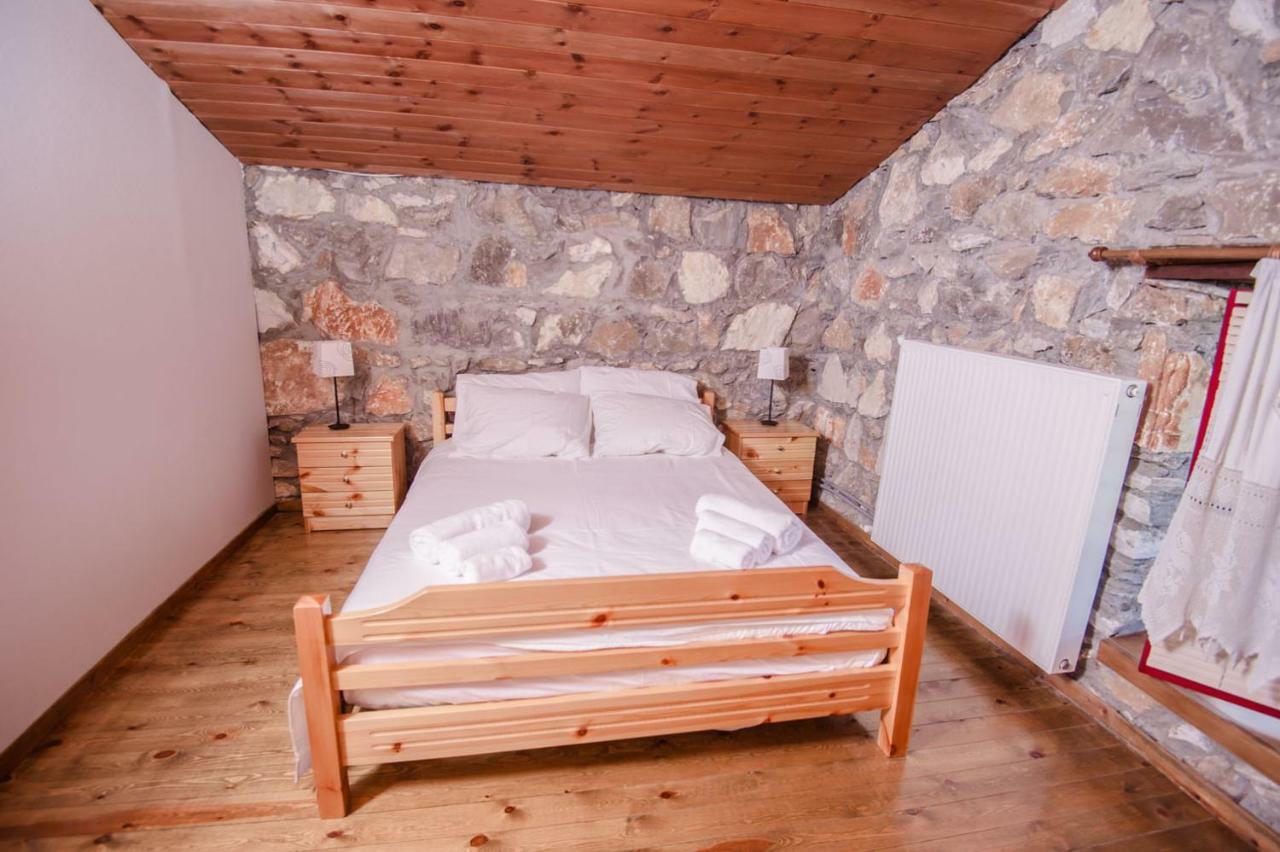 Stonehouse 2 Bedroom Chalet On Olympus Amazing View Pétra Екстериор снимка